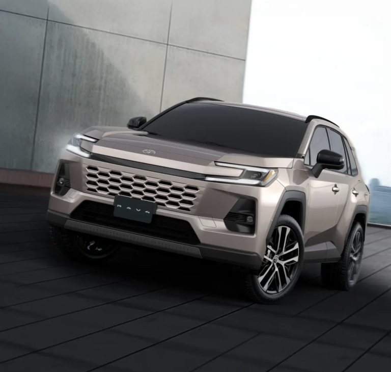 【2025年最新】RAV4のフルモデルチェンジ情報を大公開!新グレード登場や装備内容まで詳しく解説 – モビリコマガジン