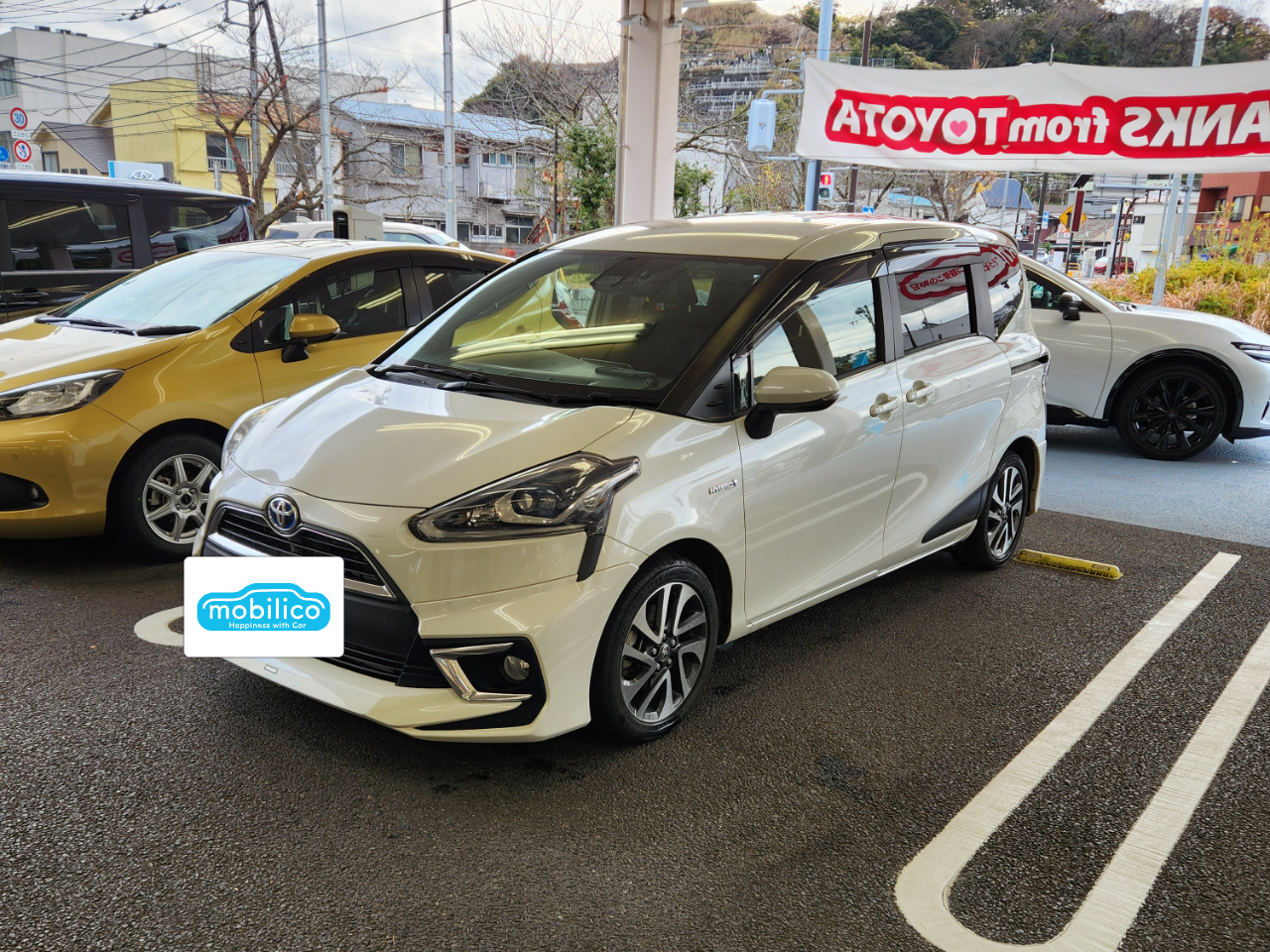 トヨタ シエンタ ハイブリッドG（2018年・3.7万km・ホワイト系）の中古