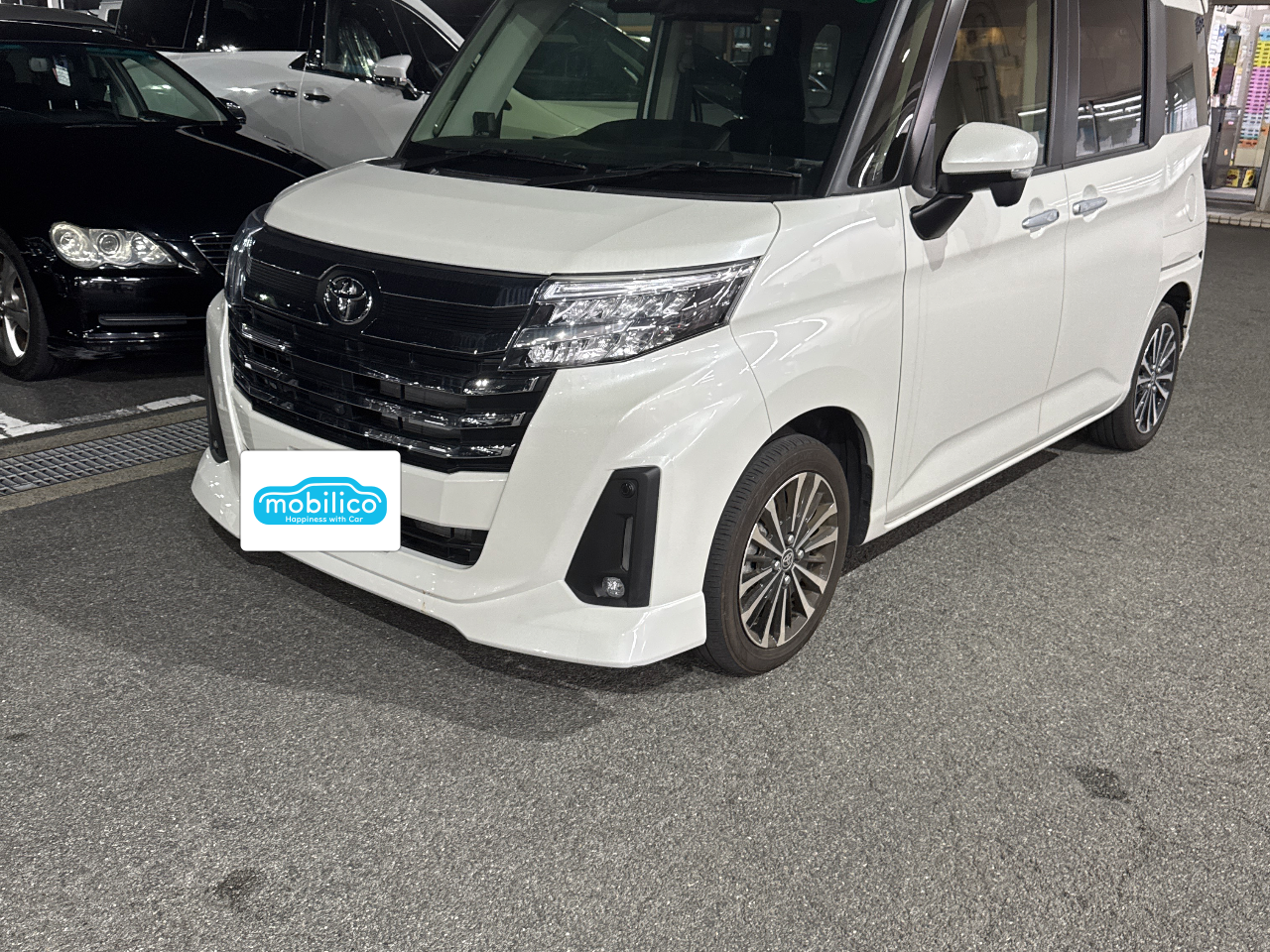 トヨタ ルーミー カスタムG-T（2023年・1.4万km・ホワイト系）の中古車