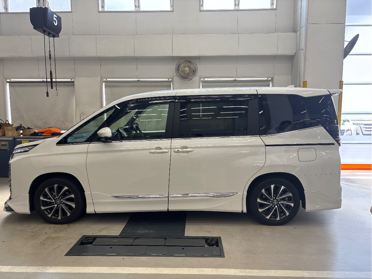 【2024/7月購入 新古品】イースト ウエスト【6万円相当のおまけ付き】 SHINKODO Premier 山形店 ワールドウォッチフェア 2024 autumn