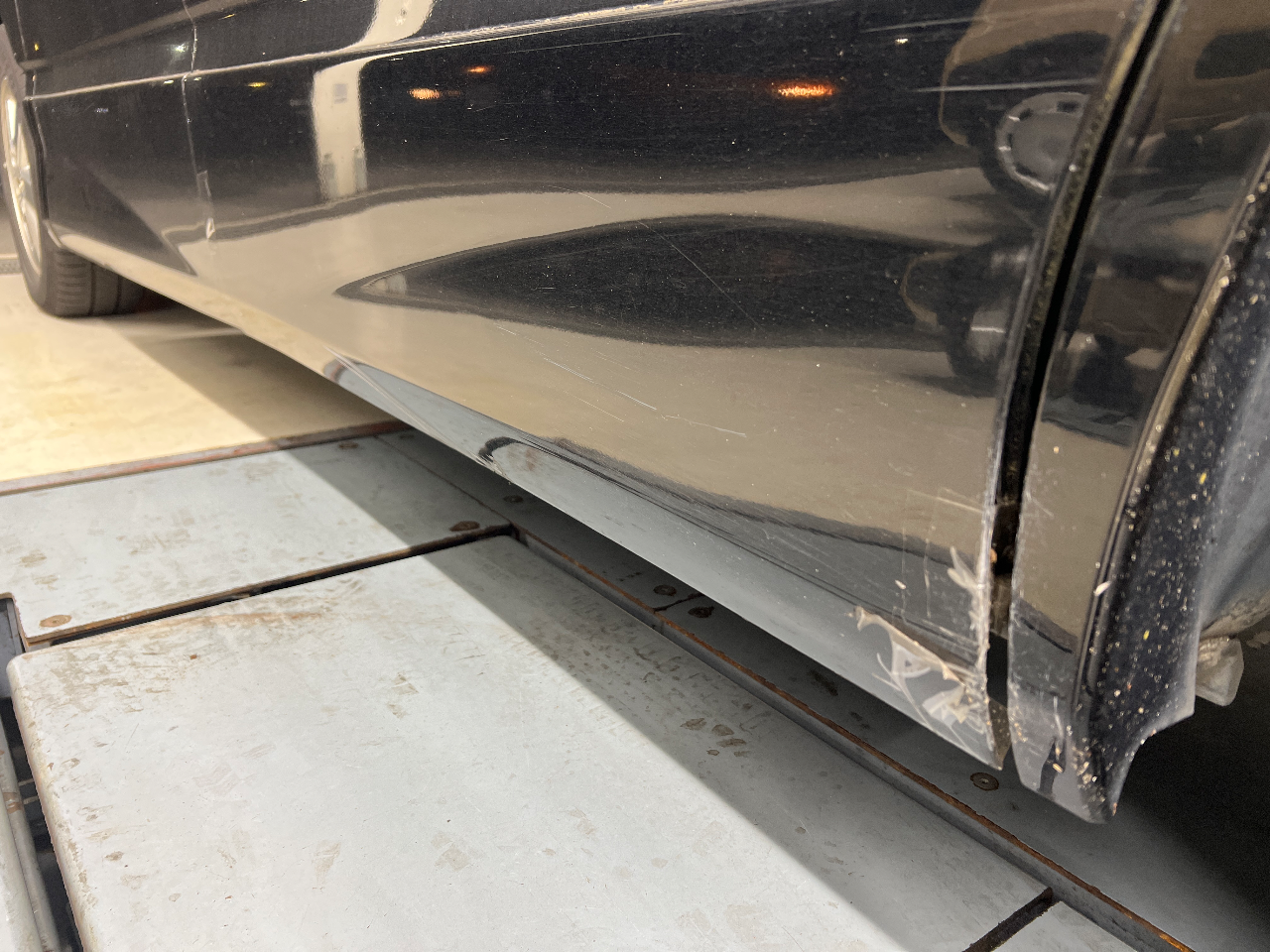 トヨタ ヴォクシー Z（2006年・10.2万km・ブラック系）の中古車