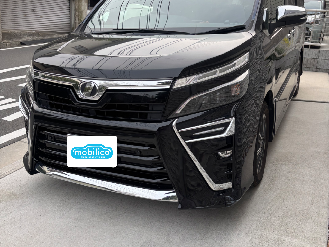 トヨタ ヴォクシー ZS 煌II（2019年・3.4万km・ブラック系）の中古車