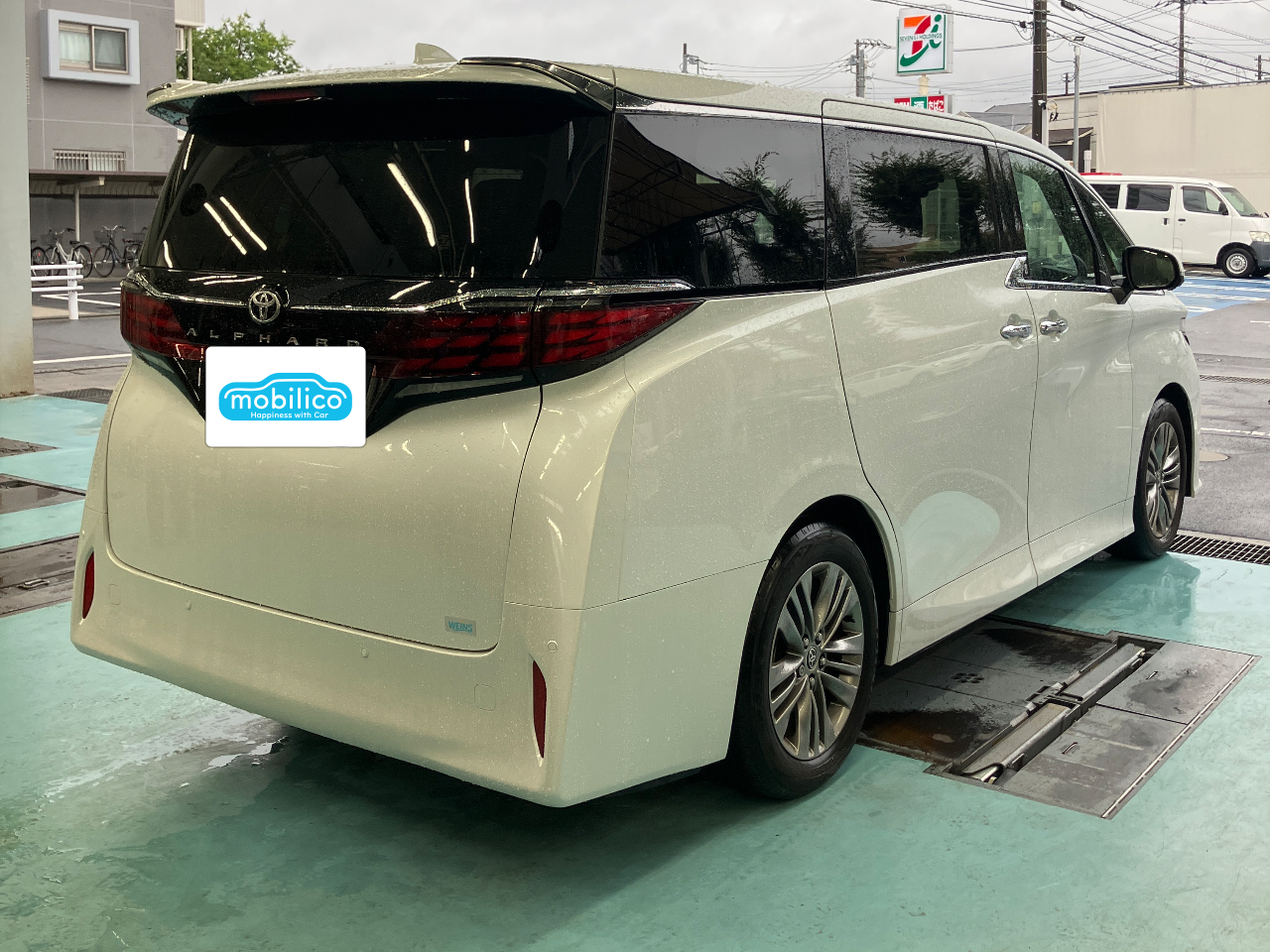 トヨタ アルファード Z（2023年・1.2万km・ホワイト系）の中古車情報