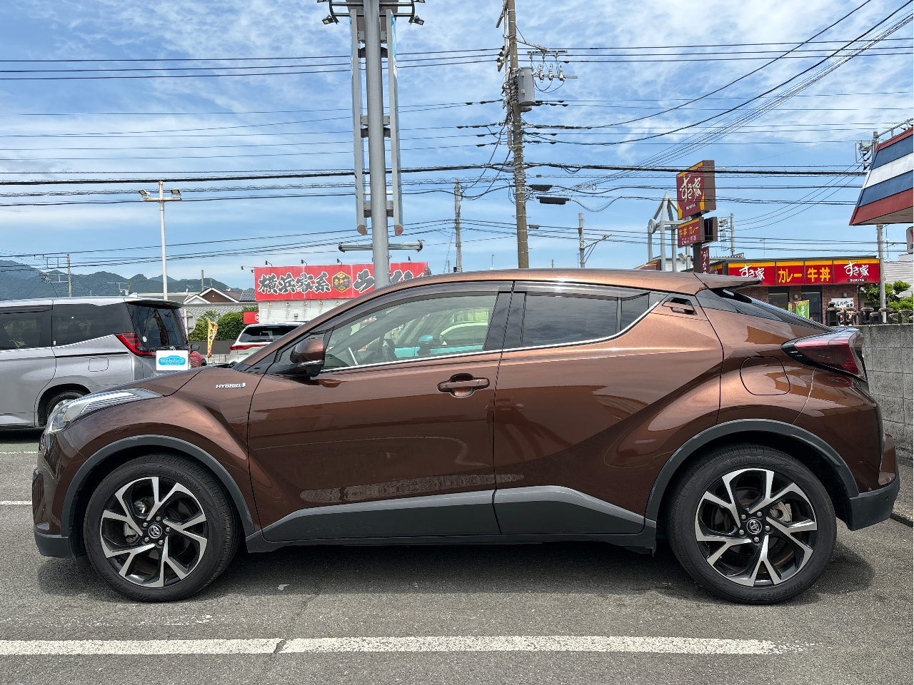 トヨタ C-HR G（2017年・2.4万km・その他の色）の中古車情報 | 個人