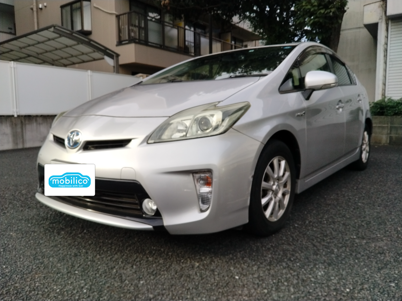 トヨタ プリウス S（2014年・4.1万km・グレー系）の中古車情報 | 個人