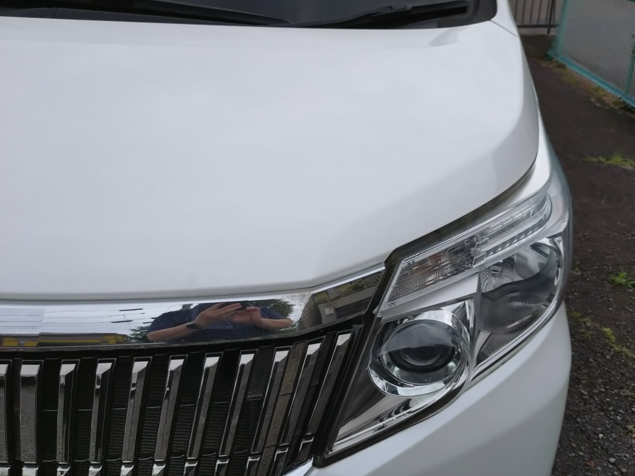 トヨタ エスクァイア Xi（2016年・1.5万km・ホワイト系）の中古車情報 