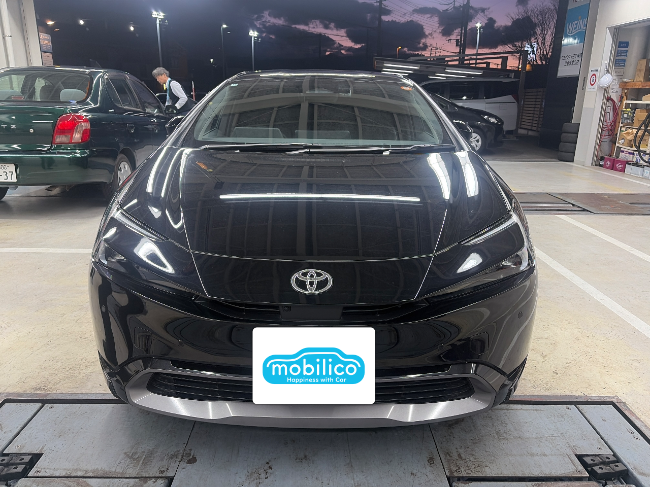 トヨタ プリウス Z（2024年・2.5万km・ブラック系）の中古車情報