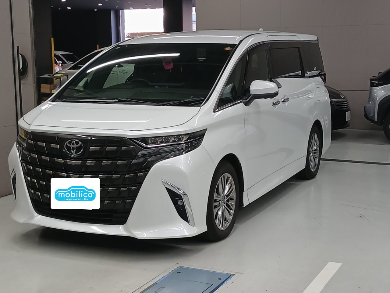 トヨタ アルファード Z（2025年・0.4万km・ホワイト系）の中古車情報
