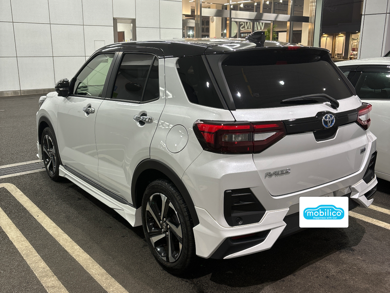 ライズ⁄ハイブリッド A200A⁄A210A⁄A201A⁄A202A 純正 左 リア RAIZE 