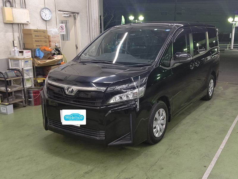 トヨタ ヴォクシー X