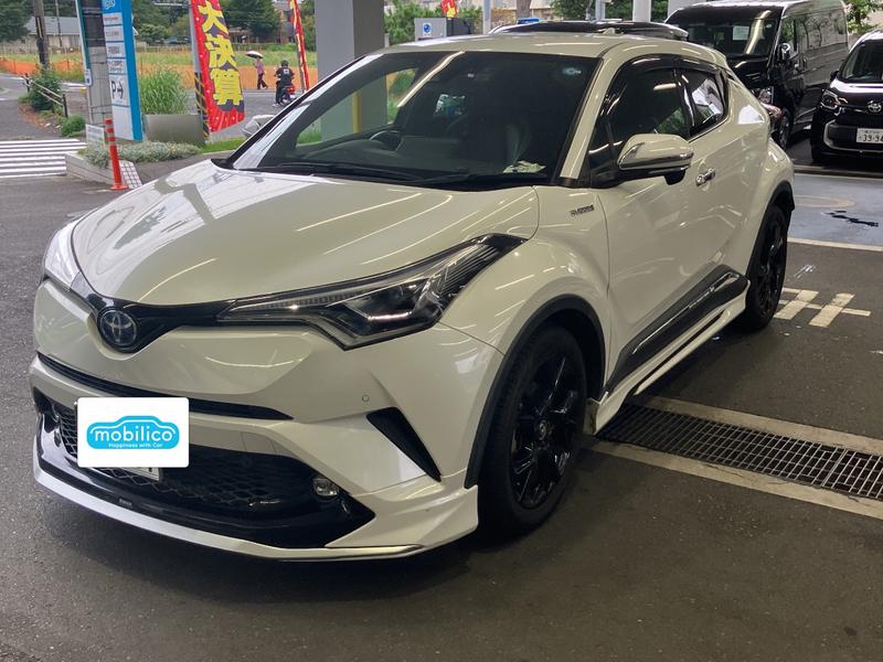 トヨタ C-HR G モード ネロ