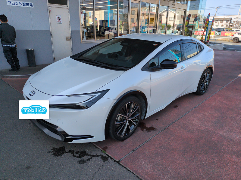 トヨタ プリウス Z