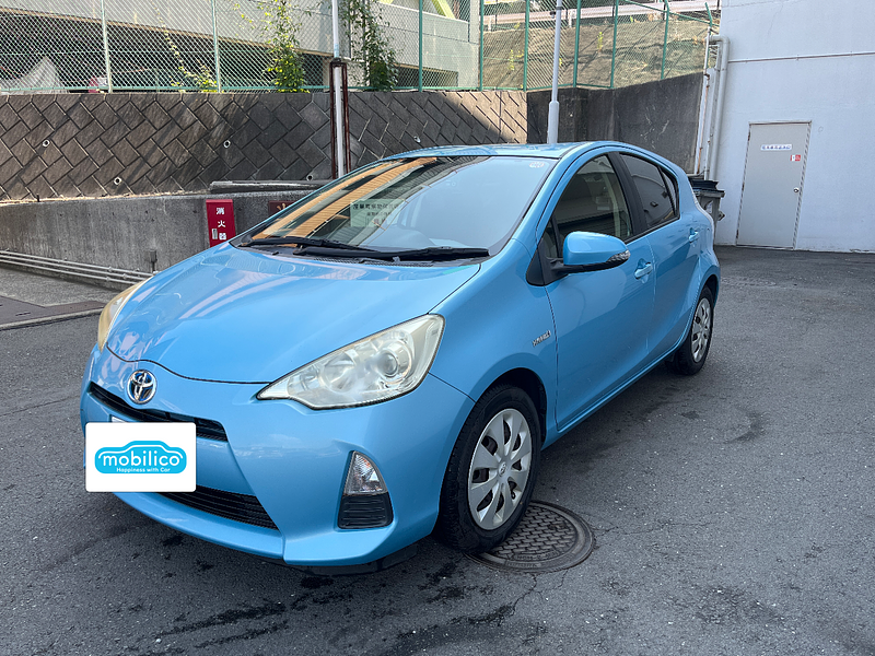 トヨタ アクア S