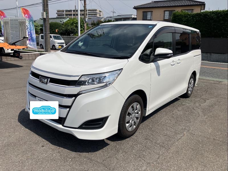 トヨタ ノア X