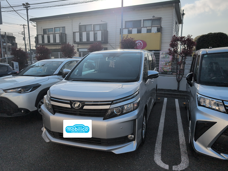 トヨタ ヴォクシー V