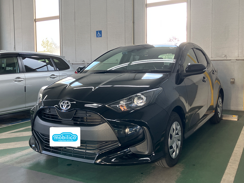 トヨタ ヤリス X