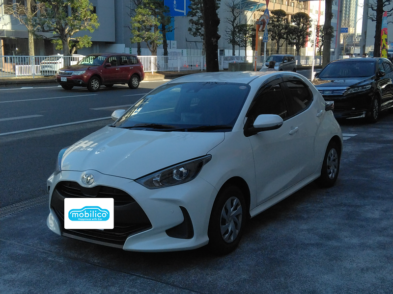 トヨタ ヤリス X