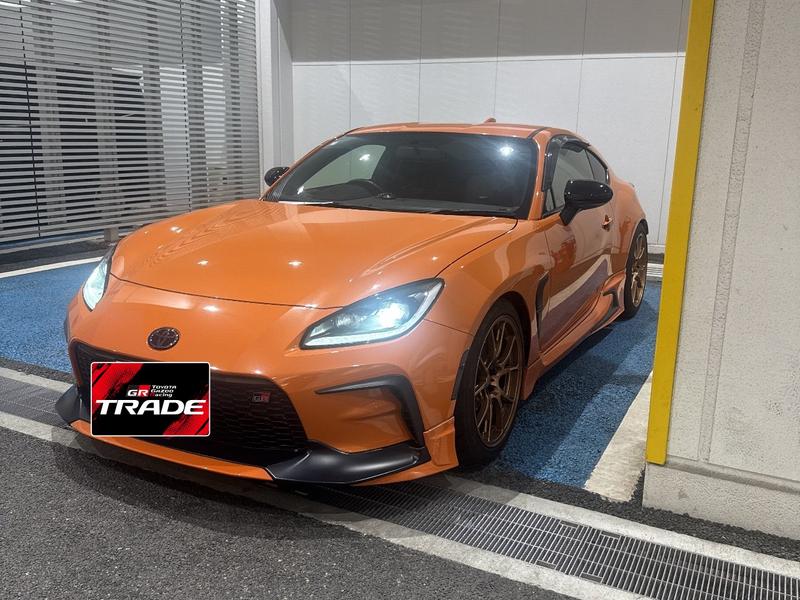 トヨタ GR86 RZ 10thアニバーサリーリミテッド