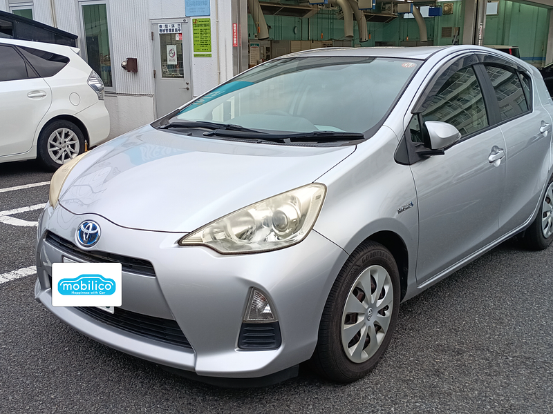 トヨタ アクア S