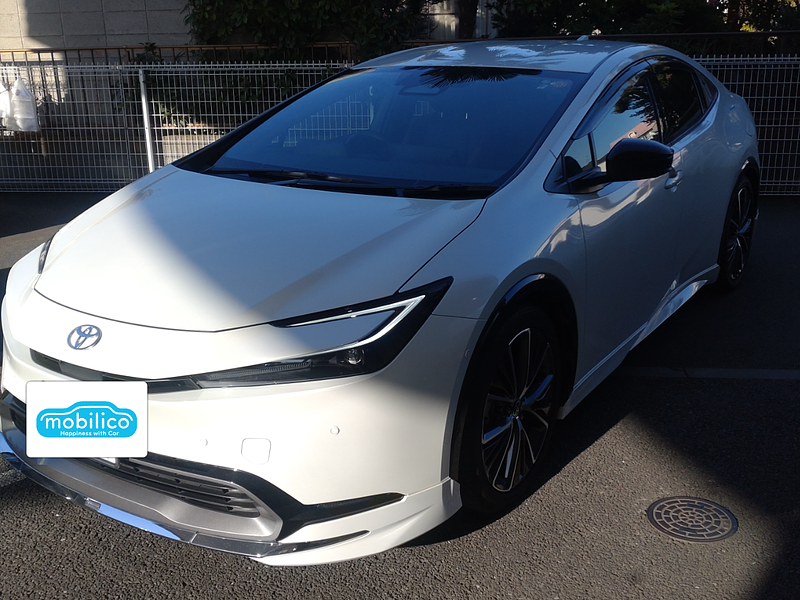 トヨタ プリウス Z