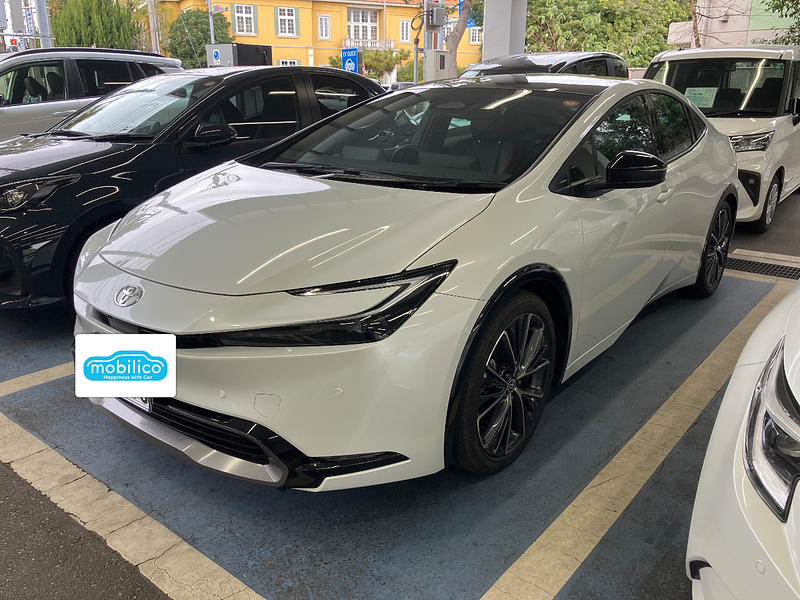 トヨタ プリウス Z