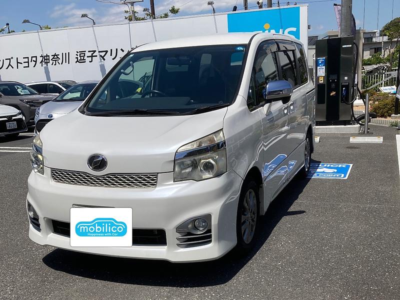 トヨタ ヴォクシー ZS 煌Z