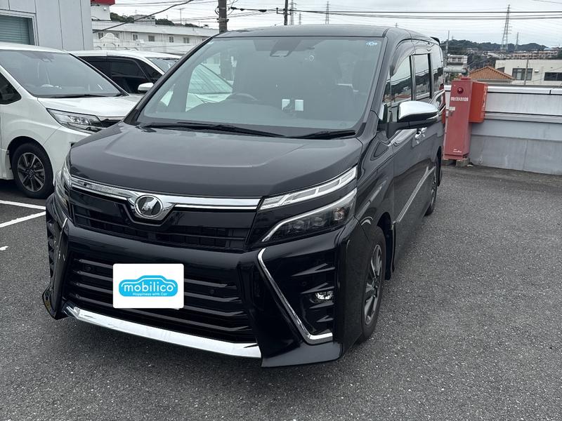 トヨタ ヴォクシー ZS 煌II