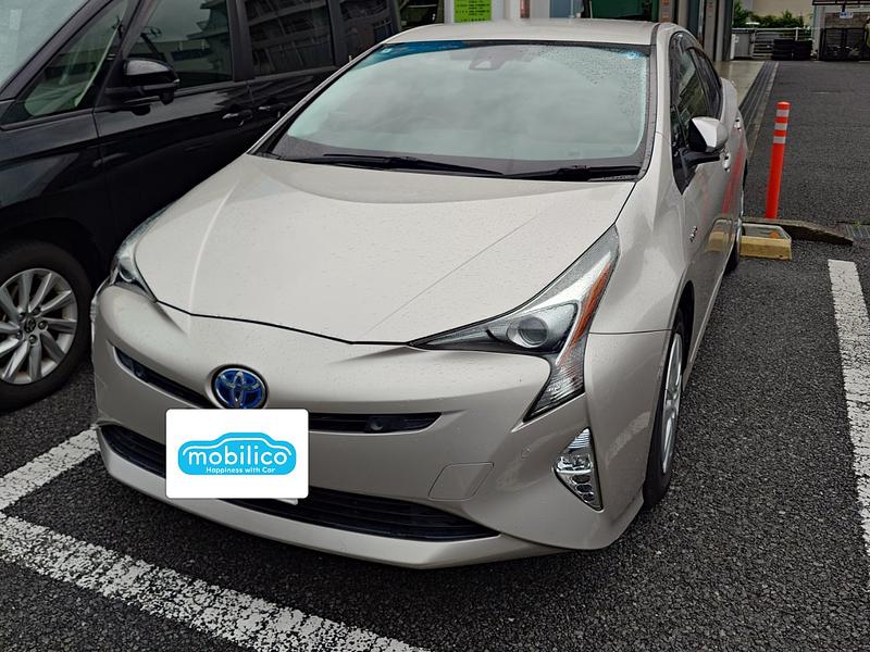 トヨタ プリウス Sセーフティプラス