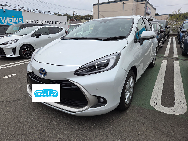 トヨタ アクア Z