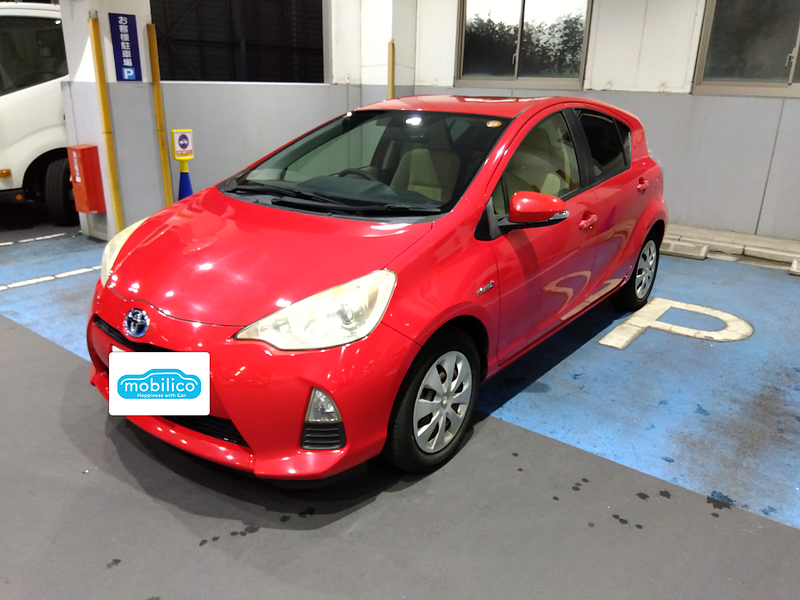 トヨタ アクア S