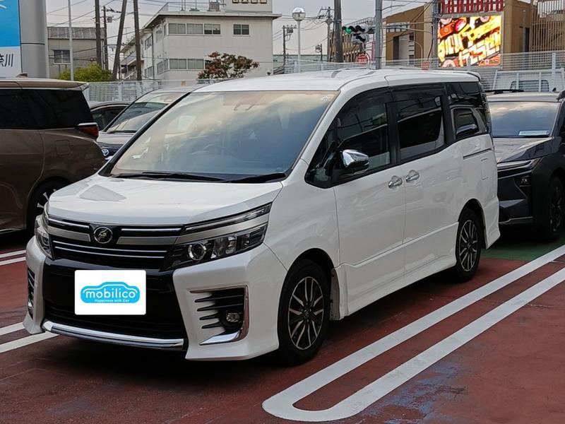 トヨタ ヴォクシー ZS 煌II