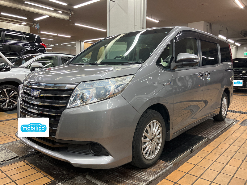 トヨタ ノア ハイブリッドX ディライトプラス