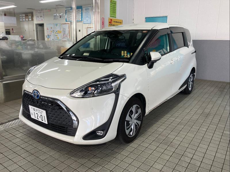 トヨタ シエンタ ハイブリッド ファンベースG クエロ