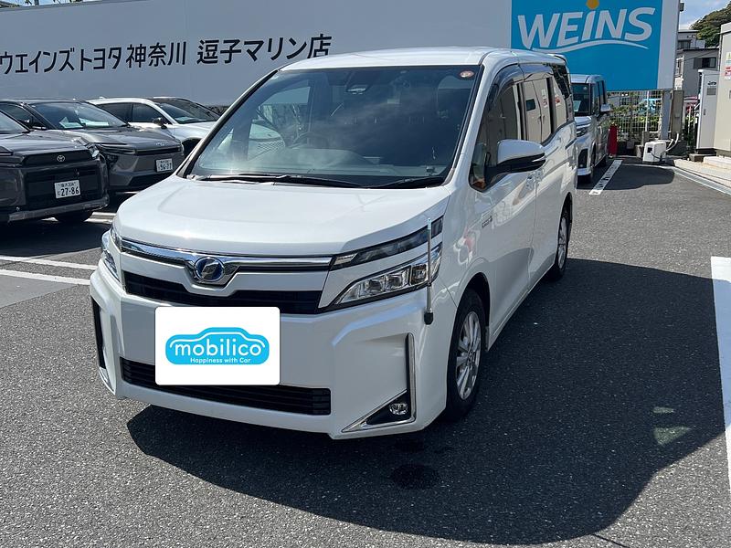 トヨタ ヴォクシー ハイブリッドV