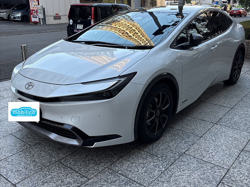 トヨタ プリウス Z