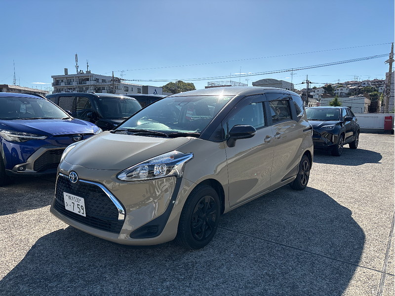 トヨタ シエンタ ハイブリッド ファンベースG セーフティーエディションII