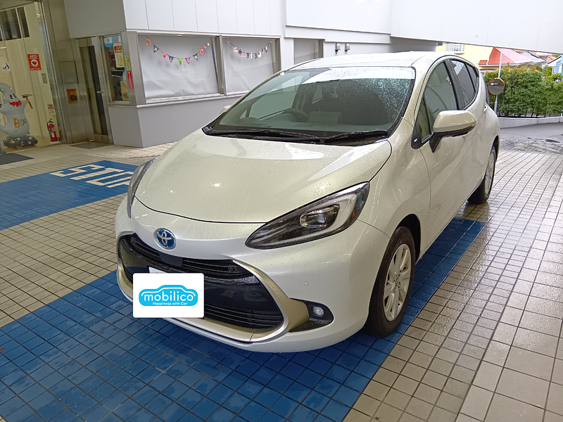 トヨタ アクア Z