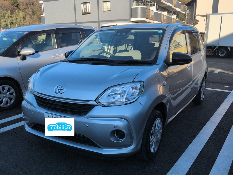 トヨタ パッソ X