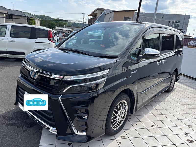 トヨタ ヴォクシー ハイブリッドZS 煌
