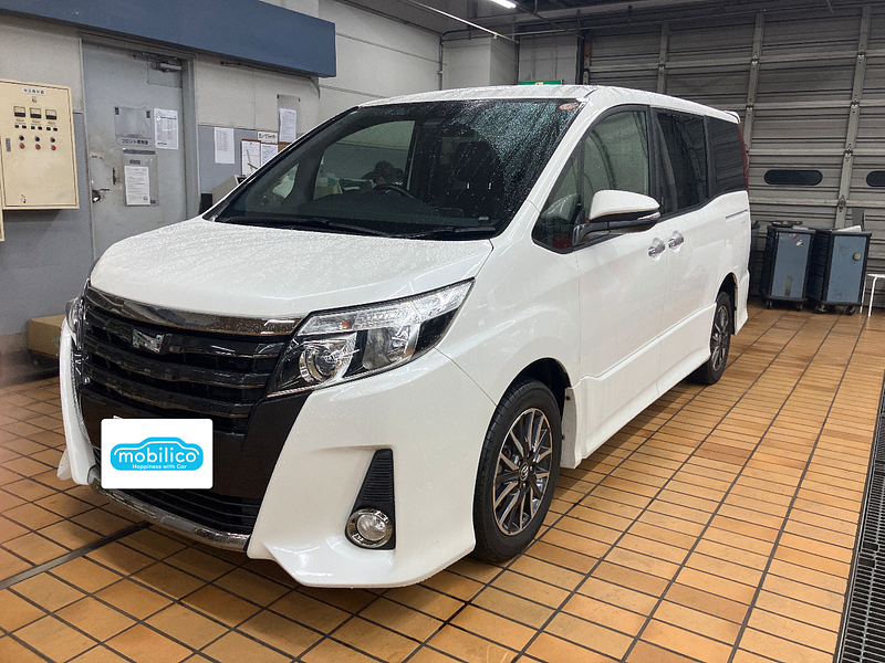 トヨタ ノア Si ダブルバイビー