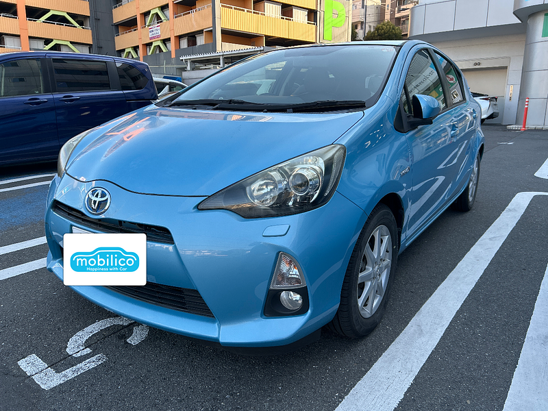 トヨタ アクア Gブラックソフトレザーセレクション