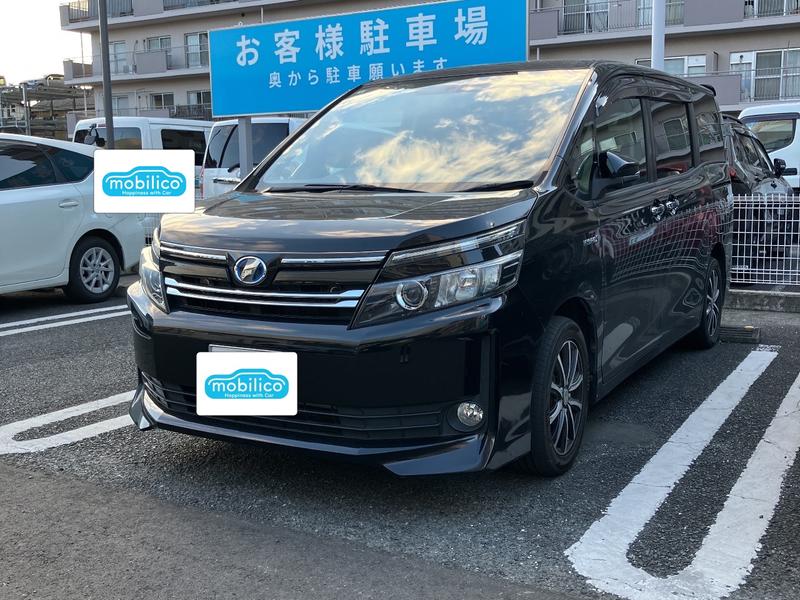 トヨタ ヴォクシー ハイブリッドV