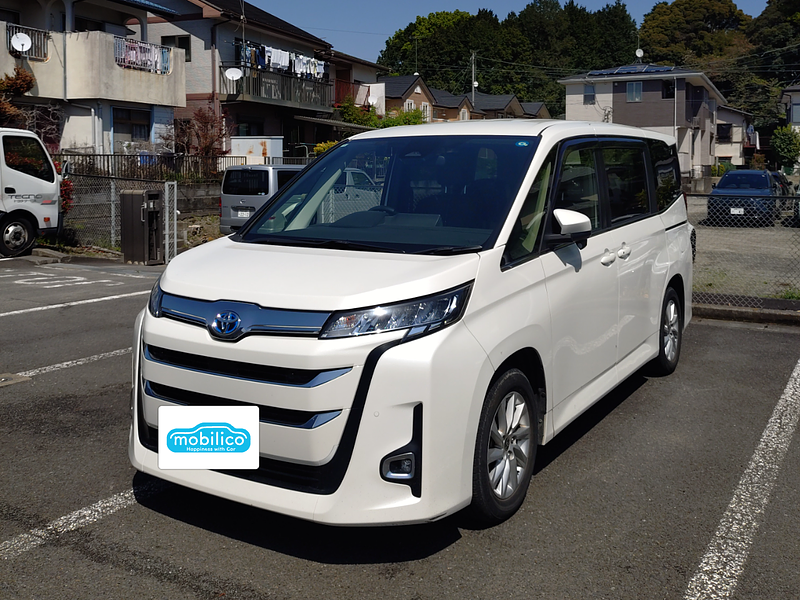 トヨタ ノア ハイブリッドZ