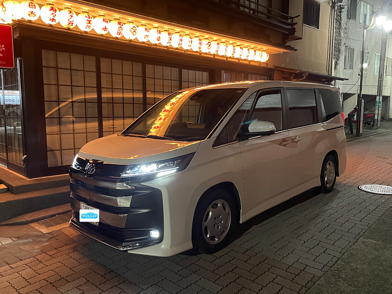 トヨタ ノア ハイブリッドS-Z