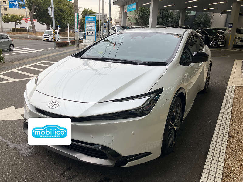 トヨタ プリウス Z