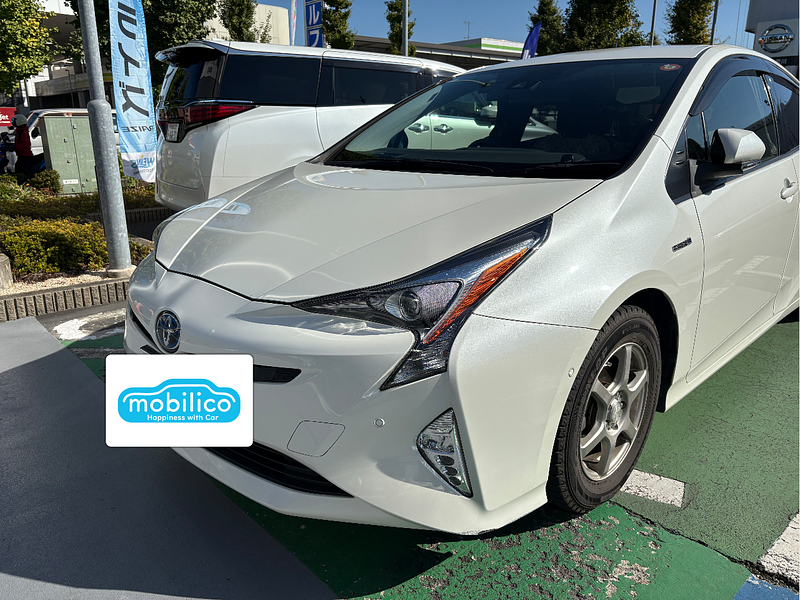 トヨタ プリウス Sセーフティプラス