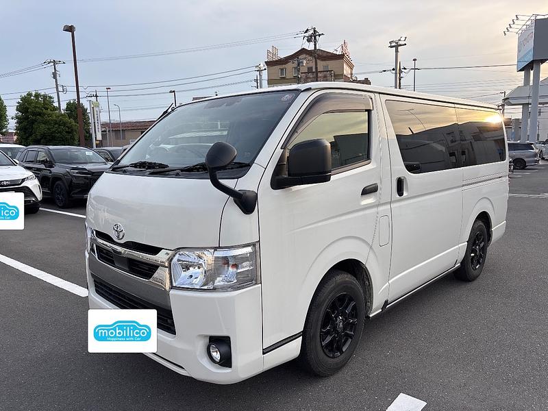 トヨタ ハイエースバン DX GLパッケージ仕様車