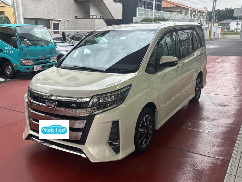 トヨタ ノア Si