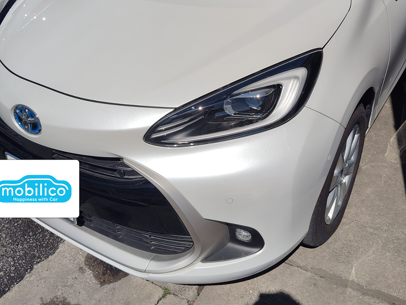 トヨタ アクア Z