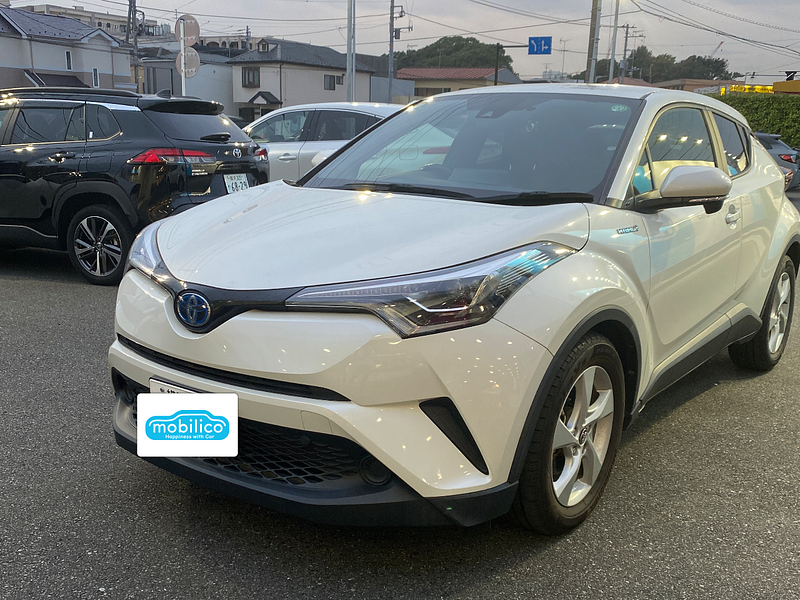 トヨタ C-HR S LEDパッケージ